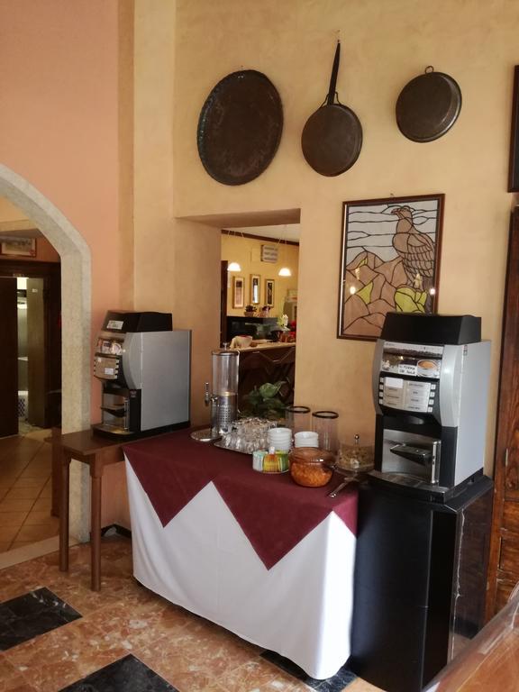Albergo Giardino Toscolano Maderno Dış mekan fotoğraf