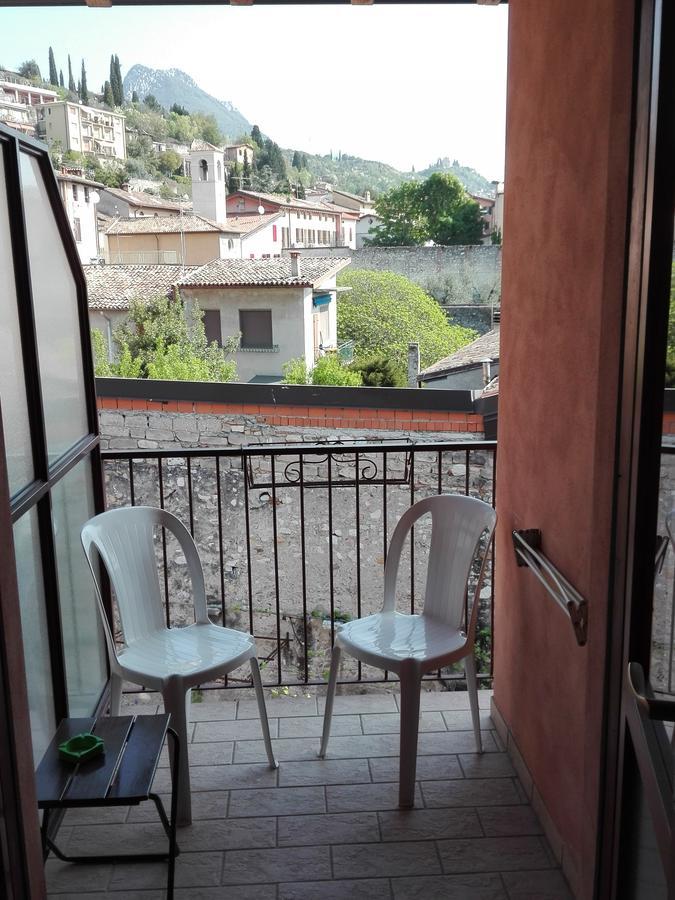 Albergo Giardino Toscolano Maderno Dış mekan fotoğraf