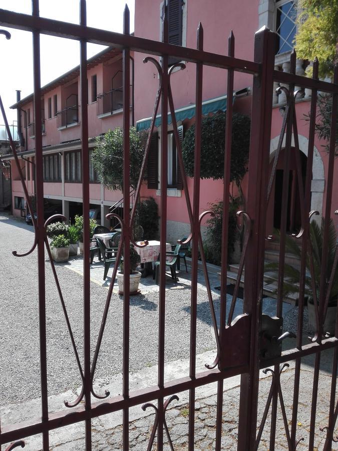 Albergo Giardino Toscolano Maderno Dış mekan fotoğraf