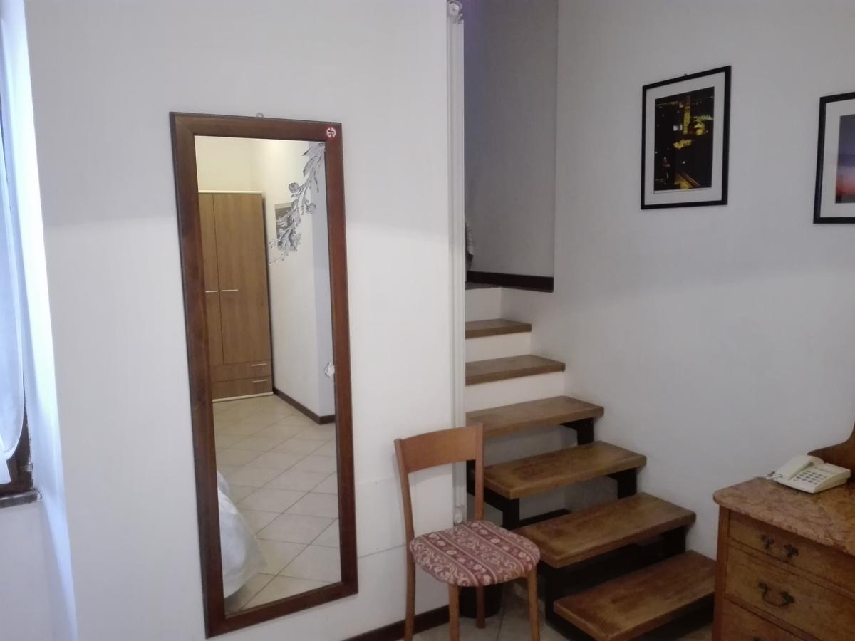 Albergo Giardino Toscolano Maderno Dış mekan fotoğraf