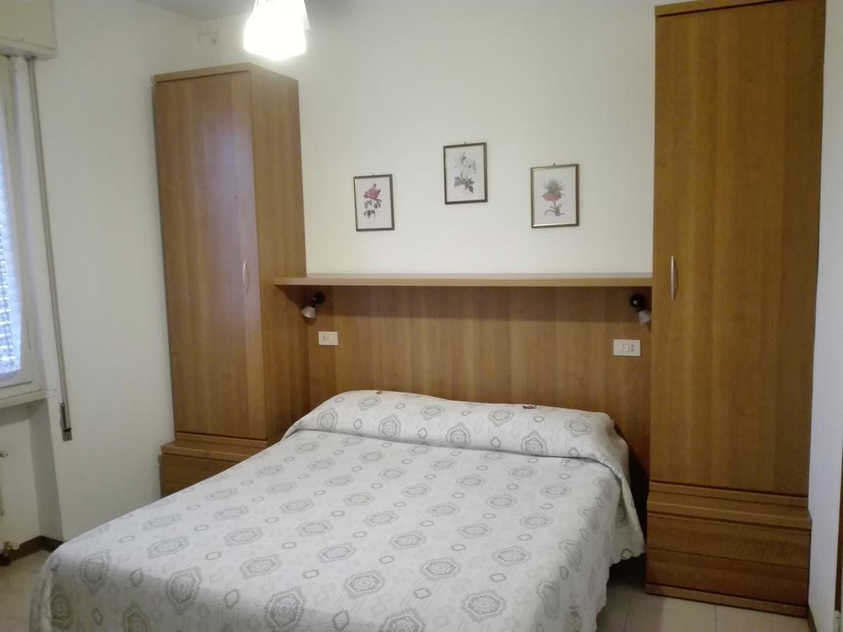 Albergo Giardino Toscolano Maderno Dış mekan fotoğraf
